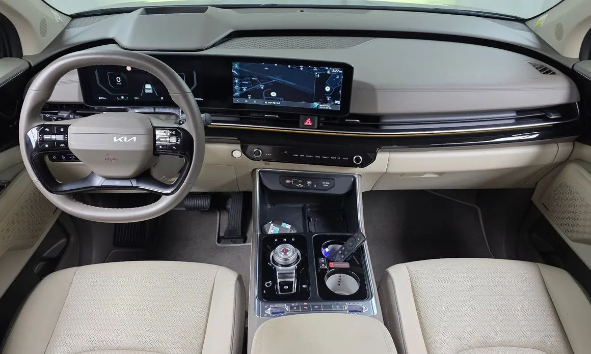 Kia Carnival — фото 2