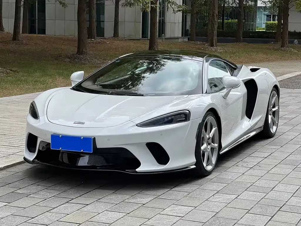 McLaren GT — фото 1
