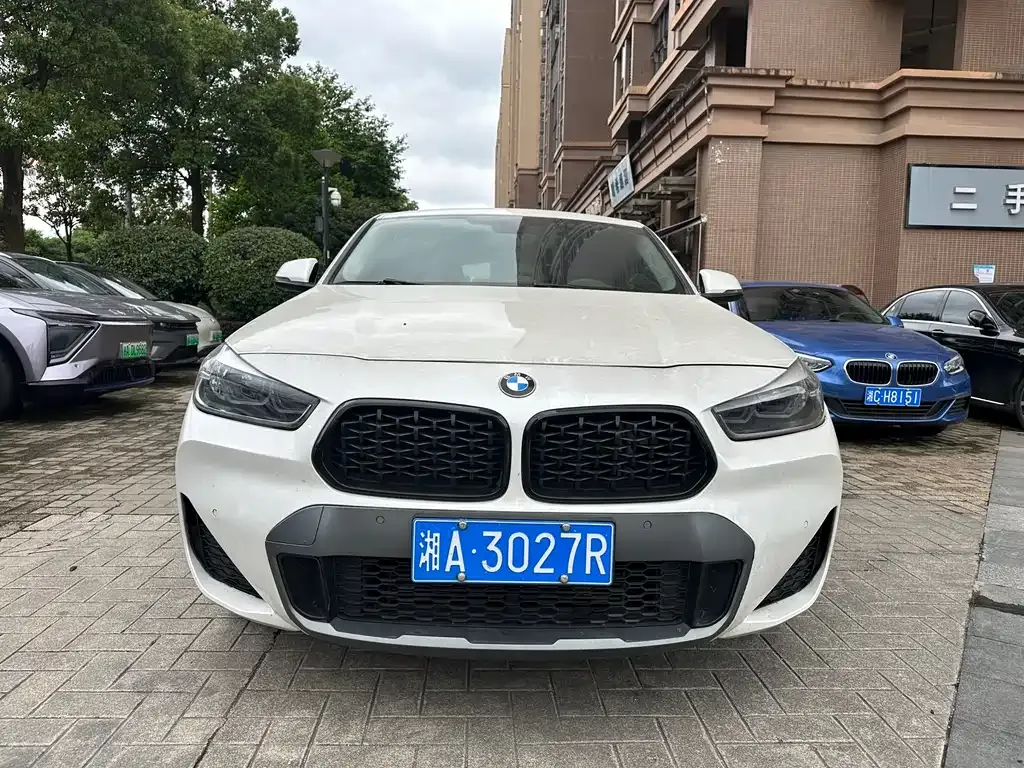 BMW X2 — фото 8