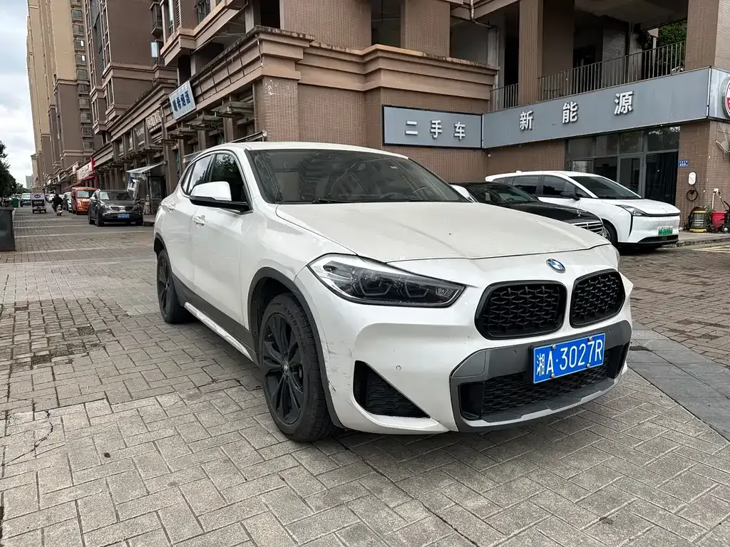 BMW X2 — фото 9