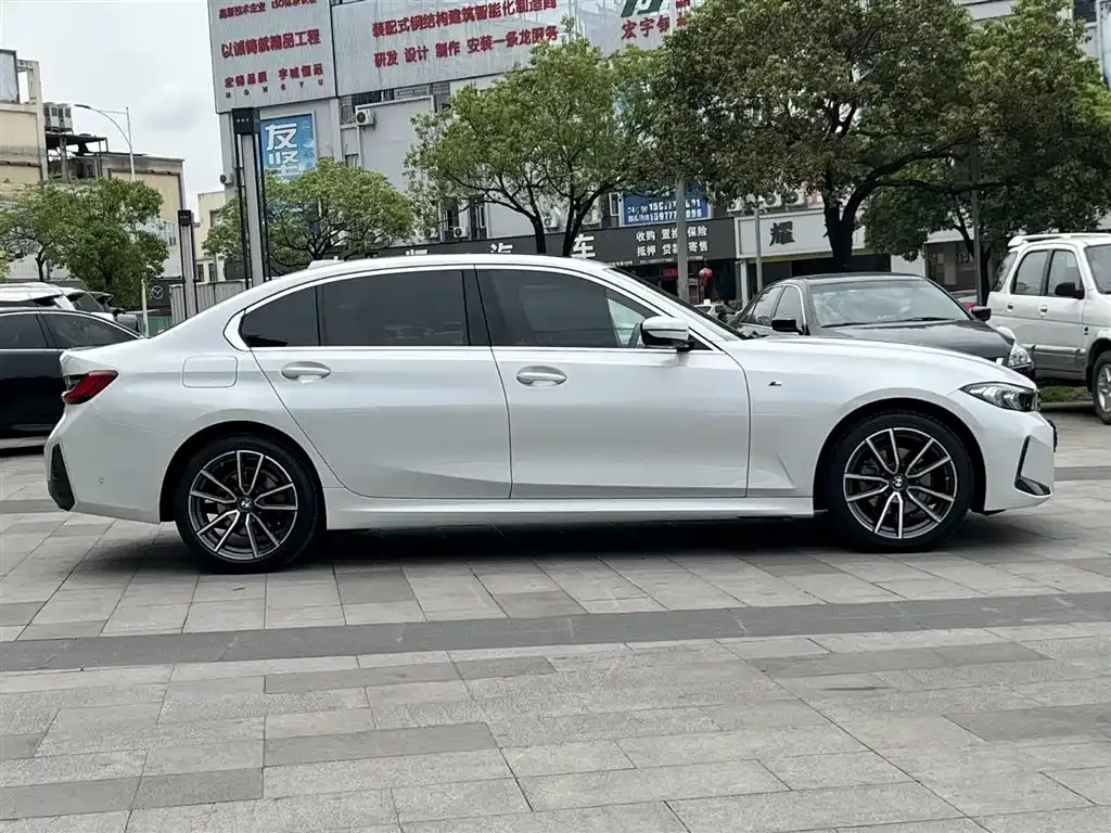 BMW 3 Series — фото 10