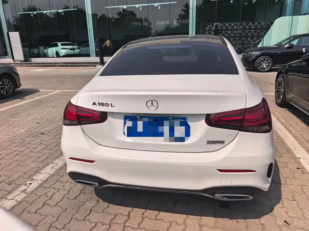 Mercedes-Benz A-Class — фото 4
