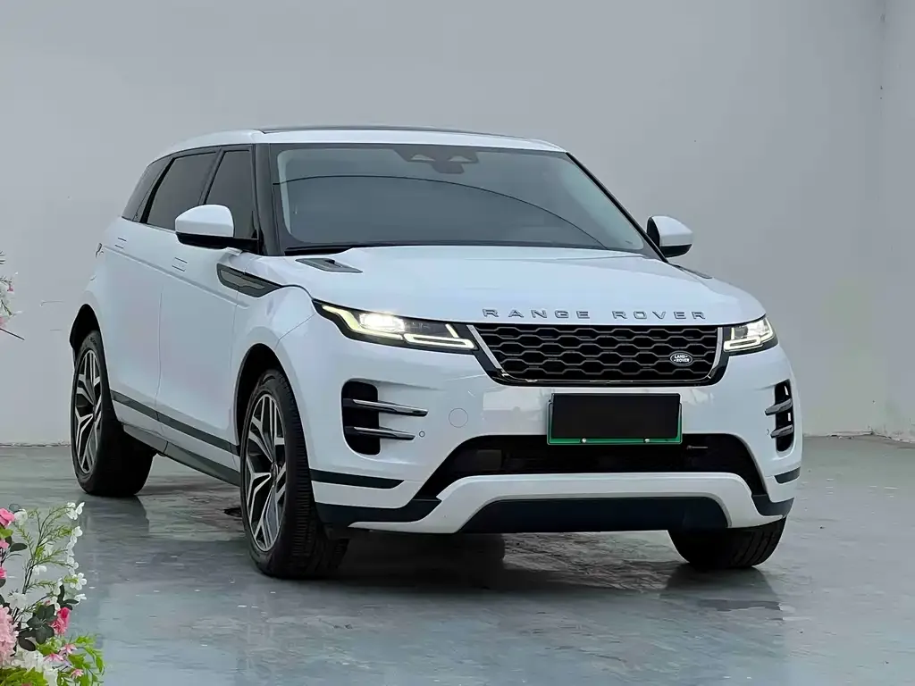 Land Rover Evoque PHEV — фото 10