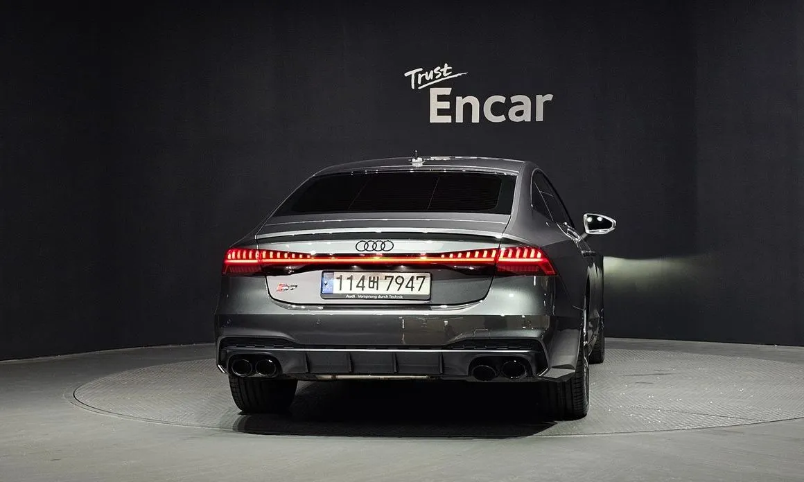 Audi S7 — фото 4