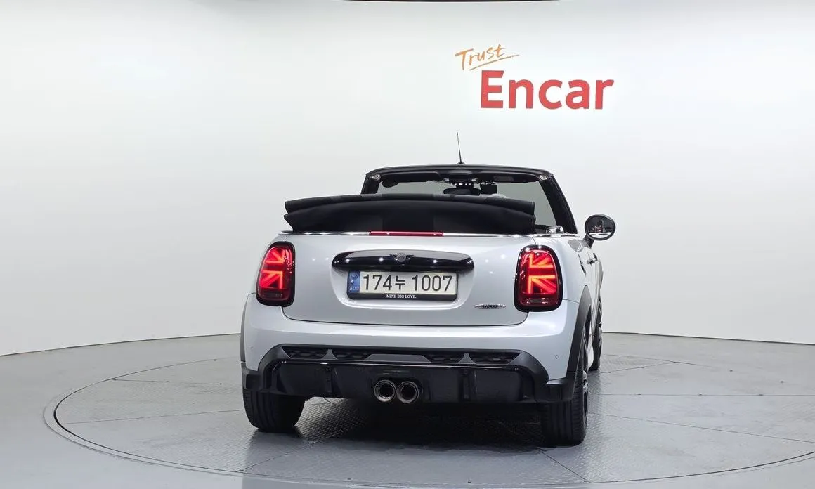 Mini Cooper Convertible — фото 2