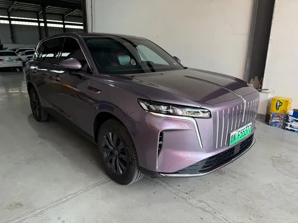 Hongqi HS6 PHEV — фото 4