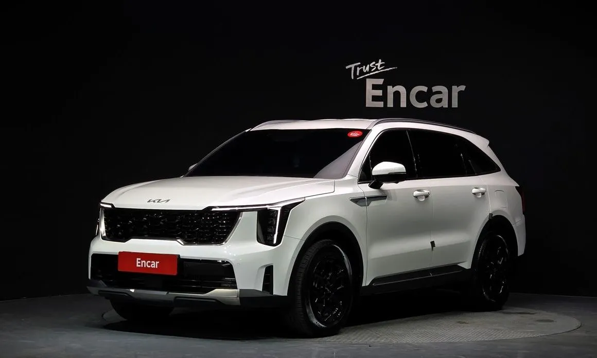Kia Sorento — фото 1
