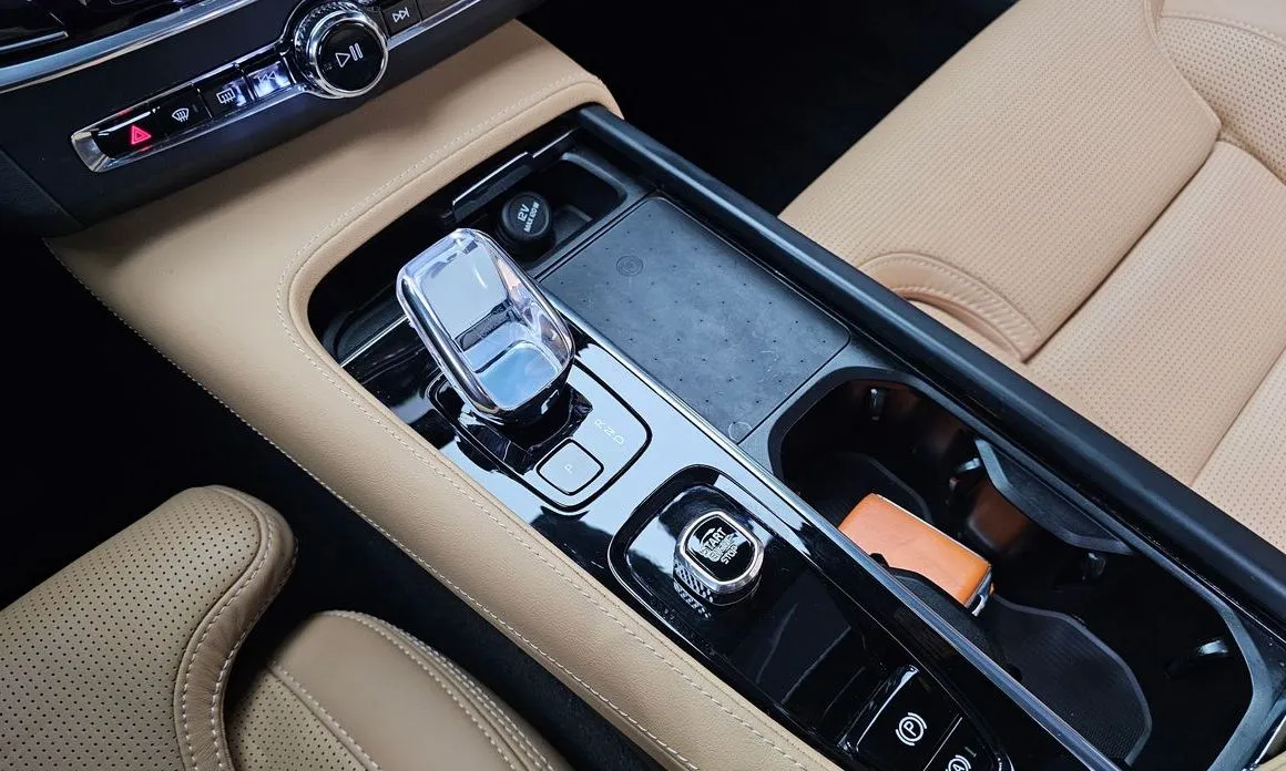 Volvo S90 — фото 10