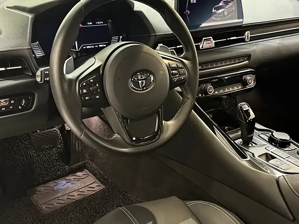 Toyota Supra — фото 3