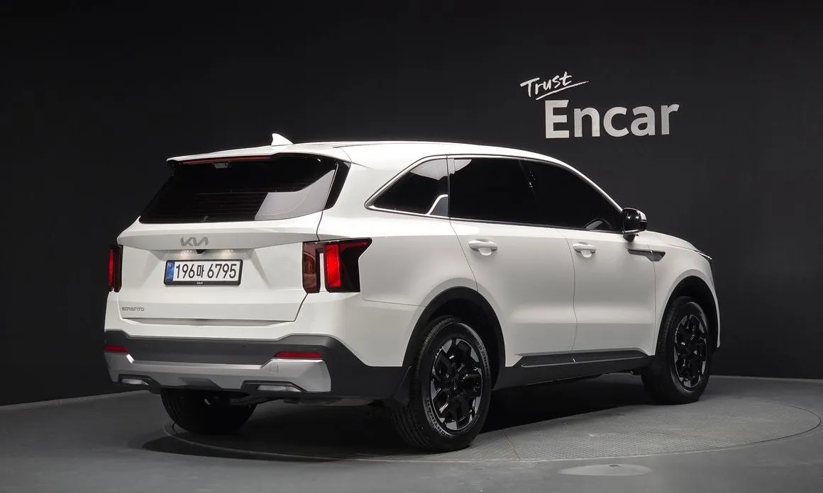 Kia Sorento — фото 4