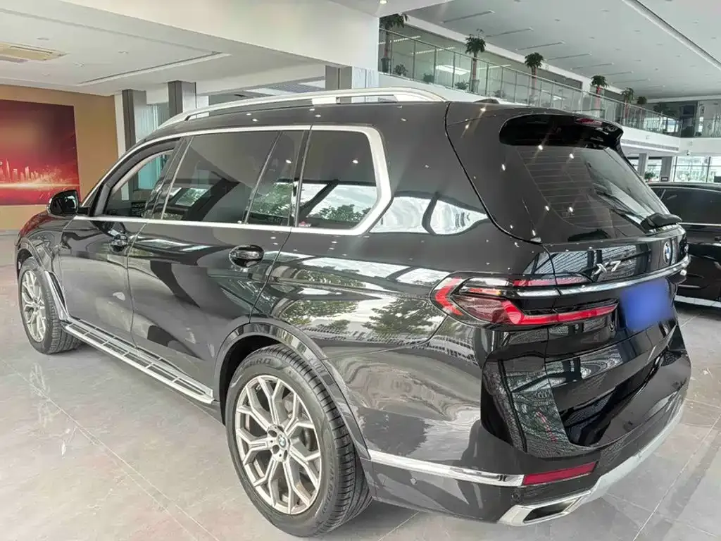 BMW X7 — фото 5