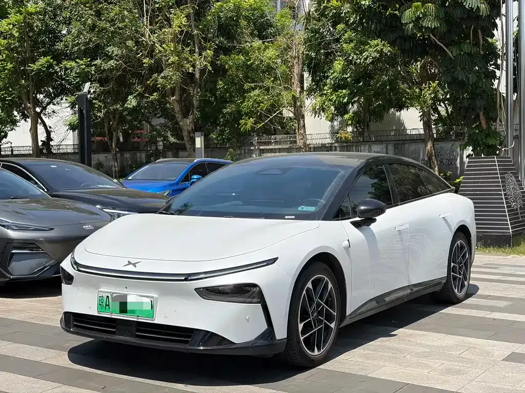 XPeng P7+ — фото 1