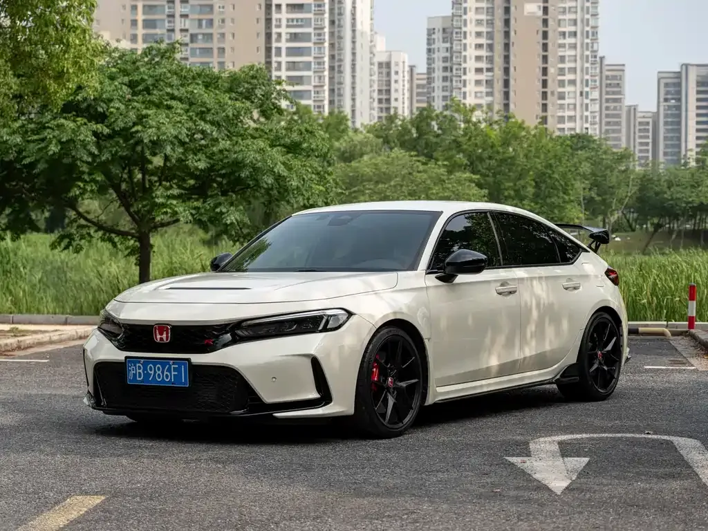 Honda Civic (Import) — фото 1