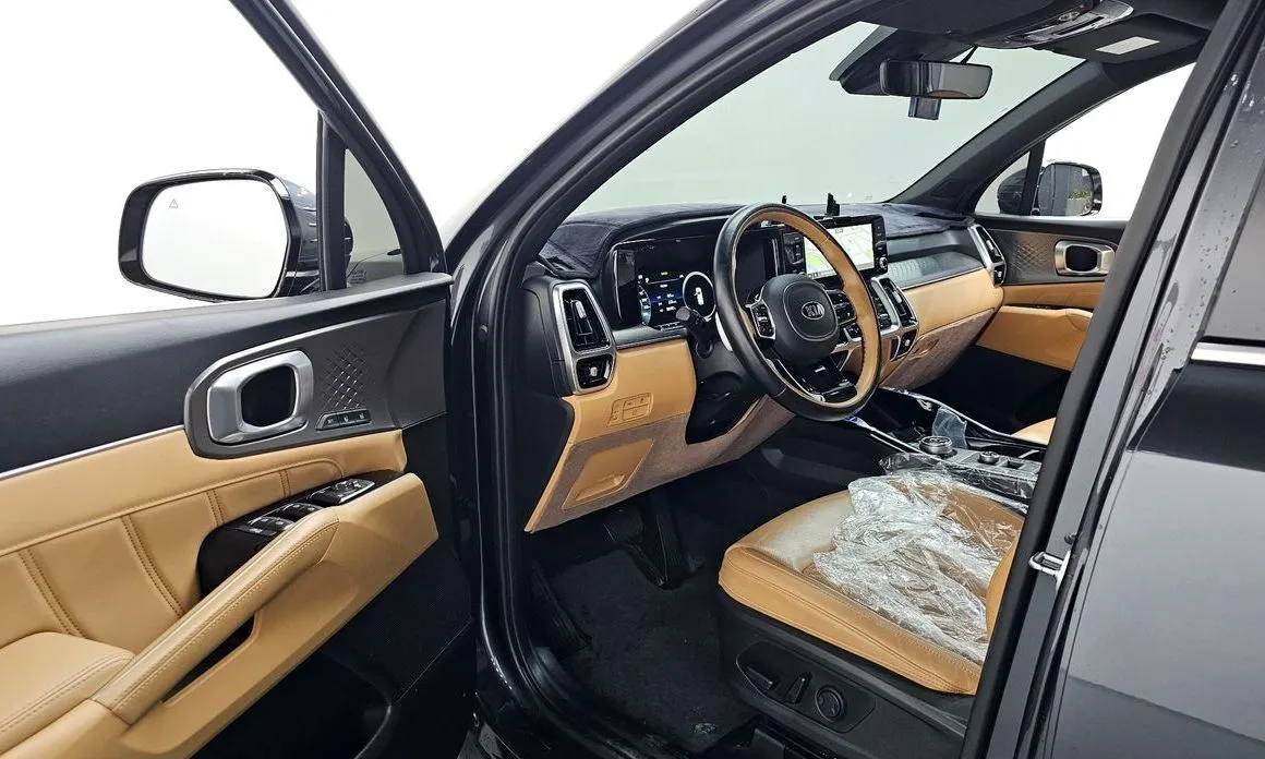 Kia Sorento — фото 6