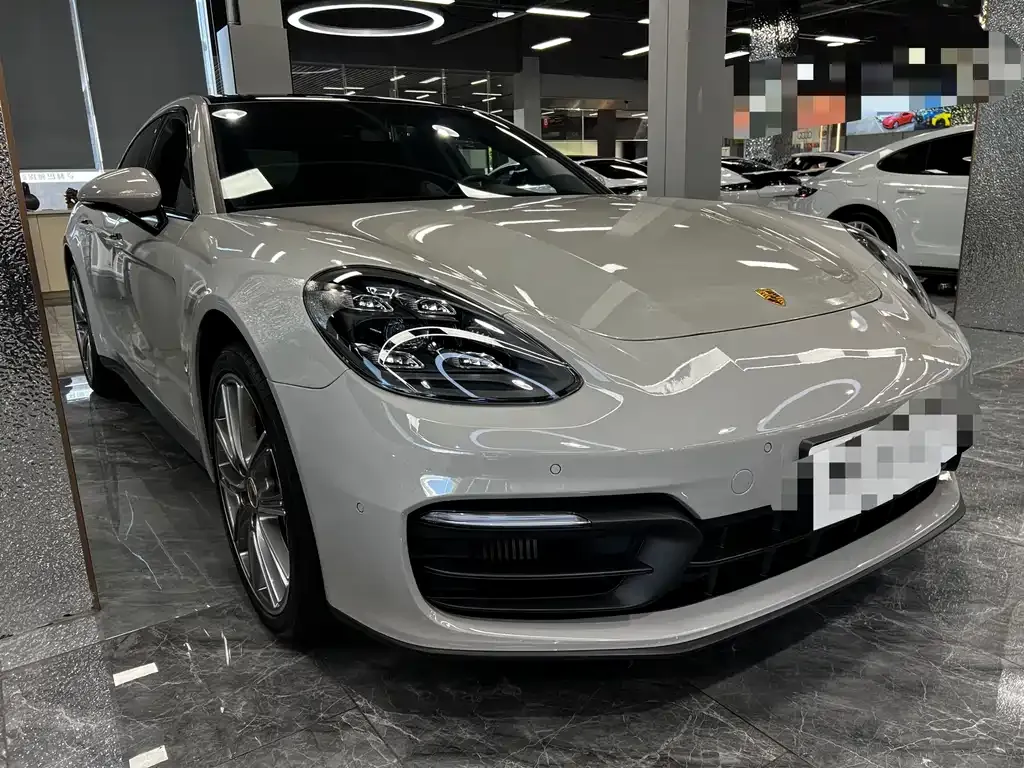 Porsche Panamera — фото 9