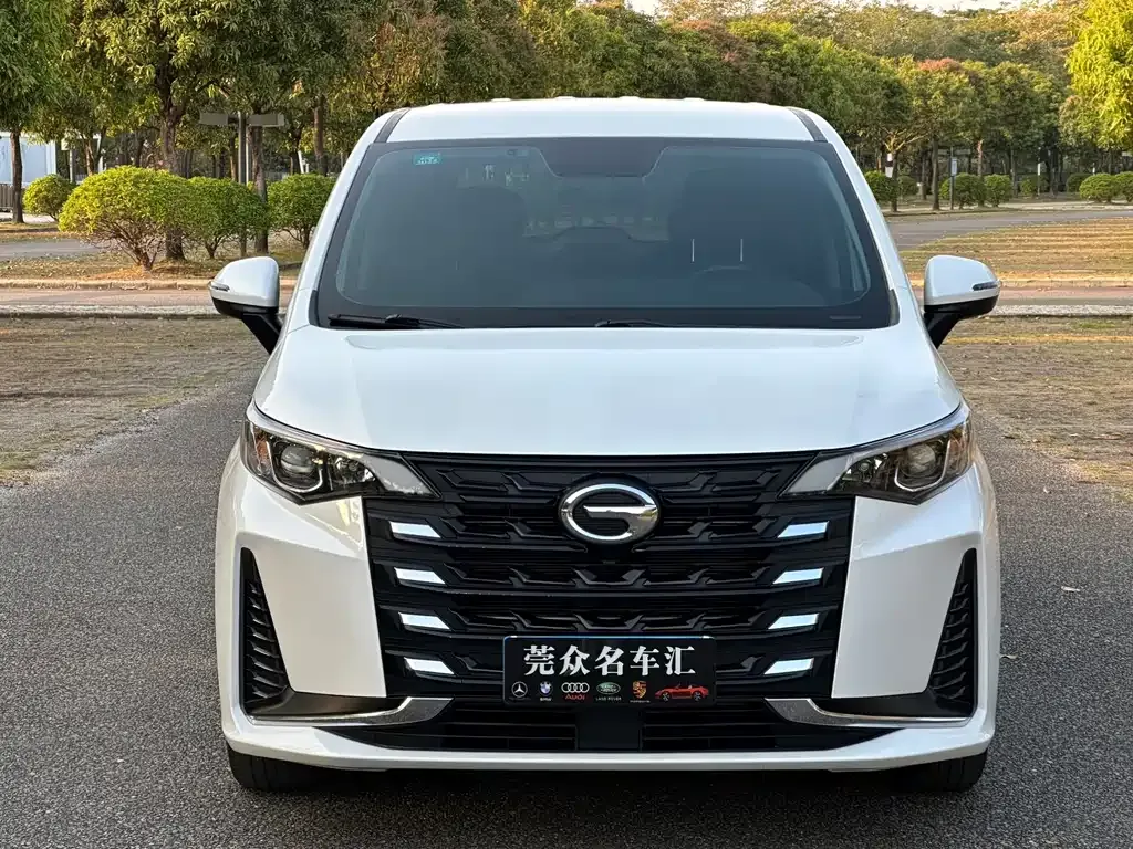 GAC Motor Trumpchi M6 — фото 8