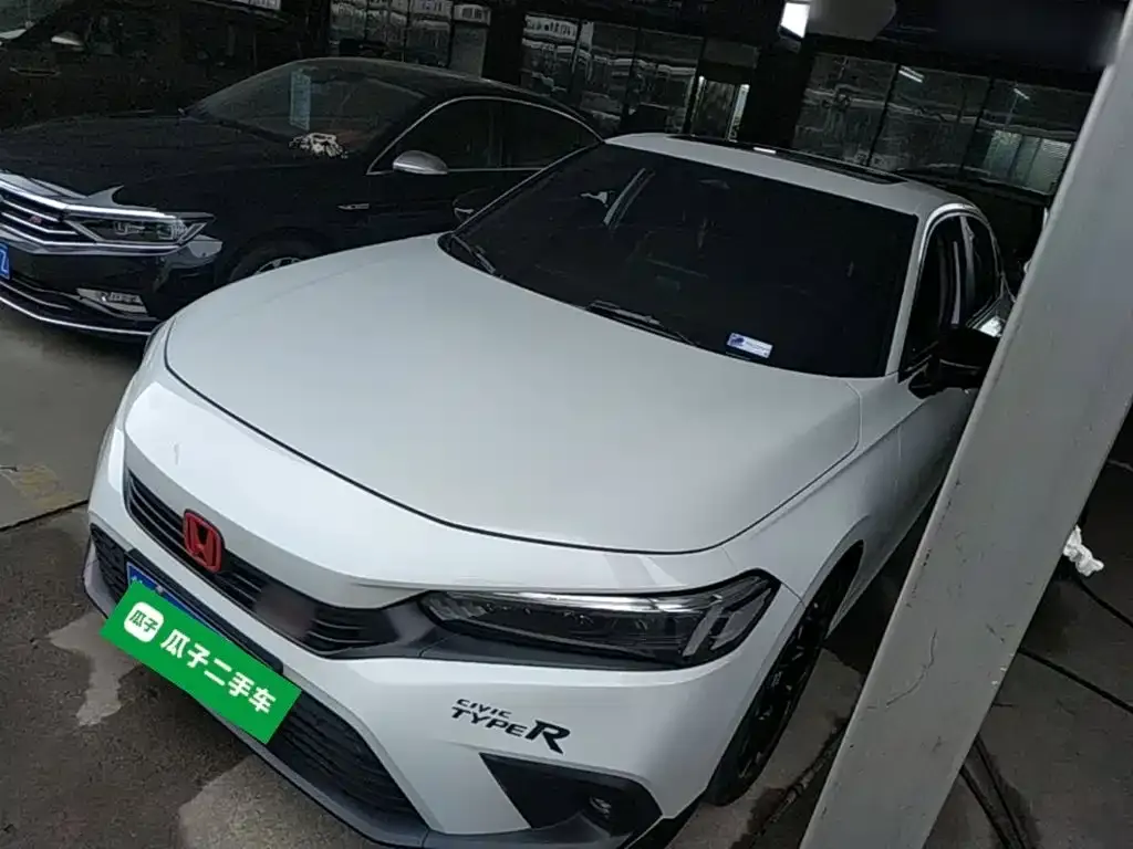 Honda Civic — фото 1