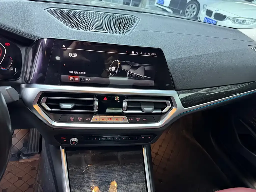 BMW 3 Series — фото 10
