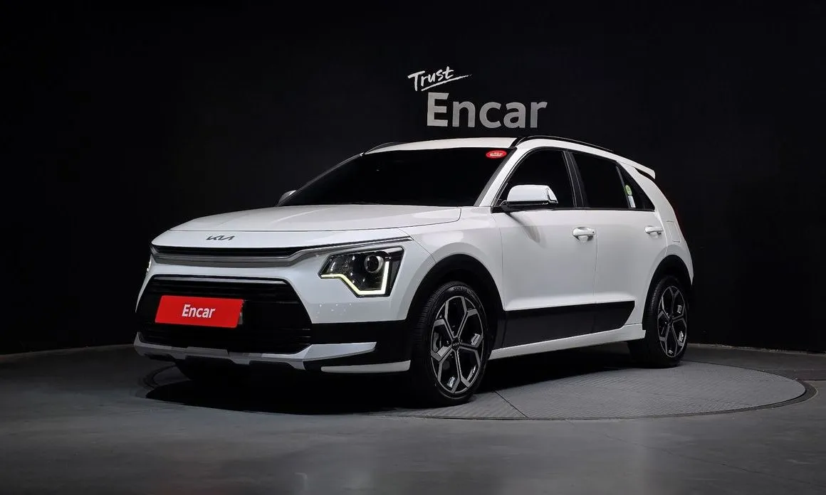 Kia Niro — фото 1