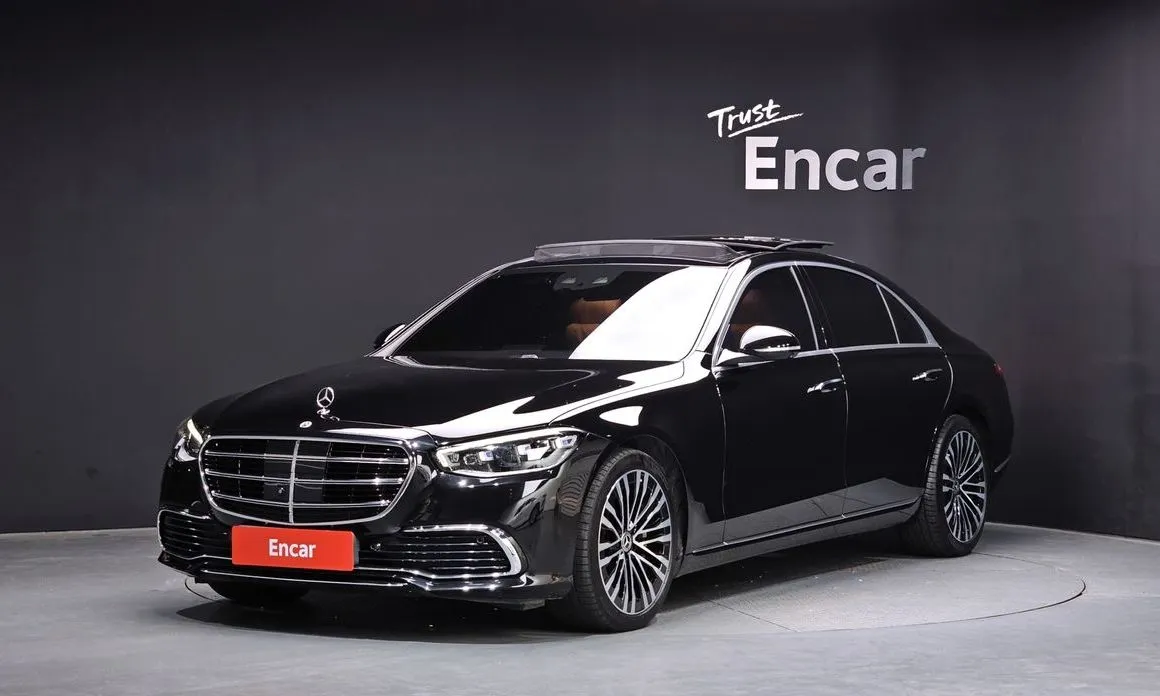Mercedes-Benz S-Class — фото 1