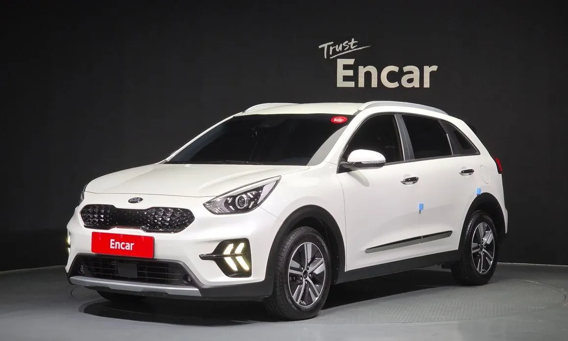 Kia Niro — фото 1