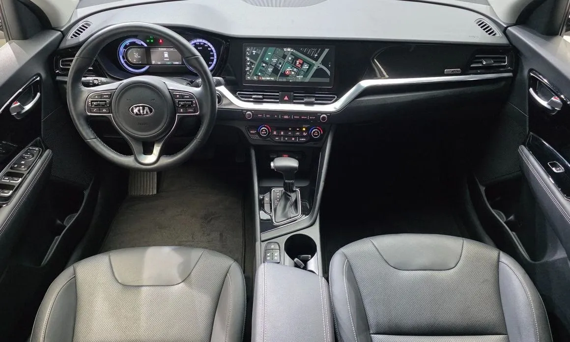 Kia Niro — фото 8