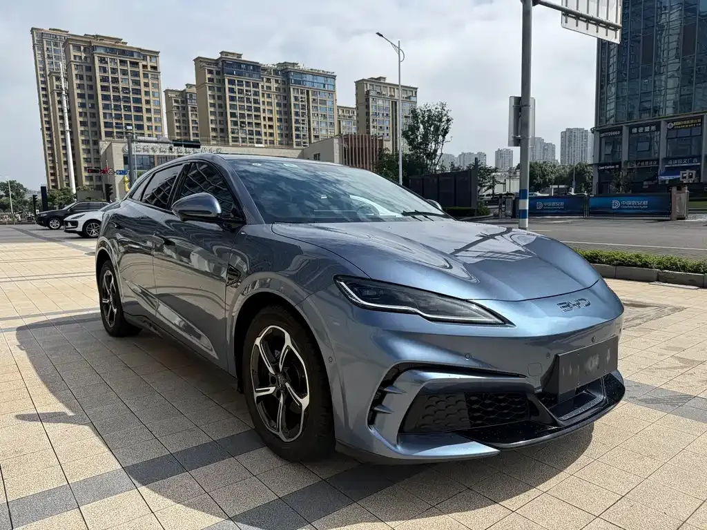 BYD Seal 06GT — фото 9
