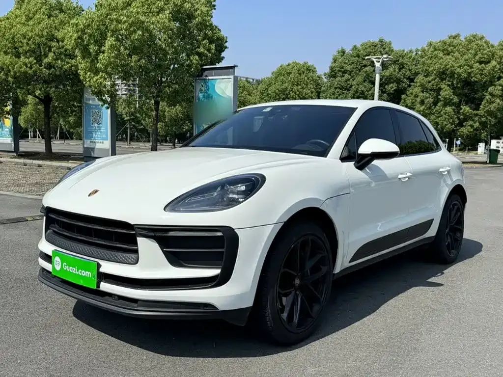 Porsche Macan — фото 1
