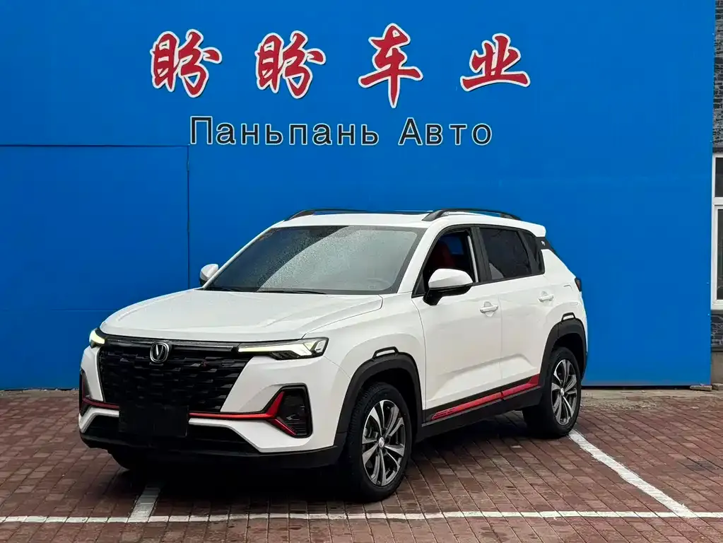 Changan CS35PLUS — фото 1