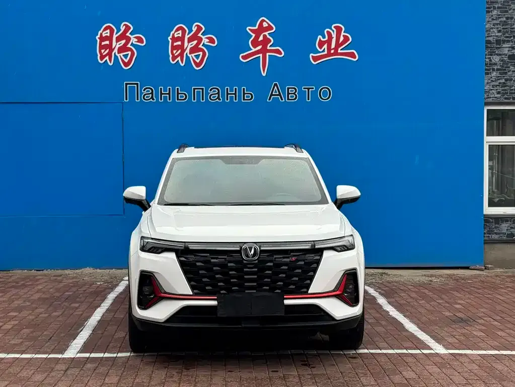 Changan CS35PLUS — фото 2