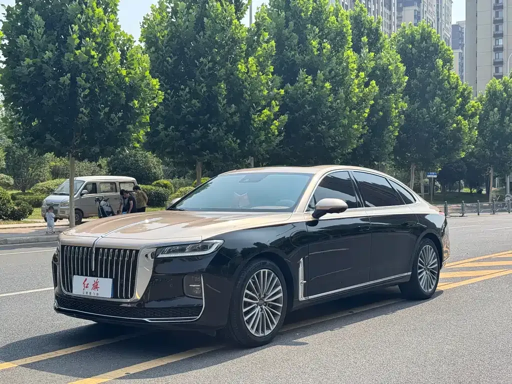 Hongqi H9 — фото 1