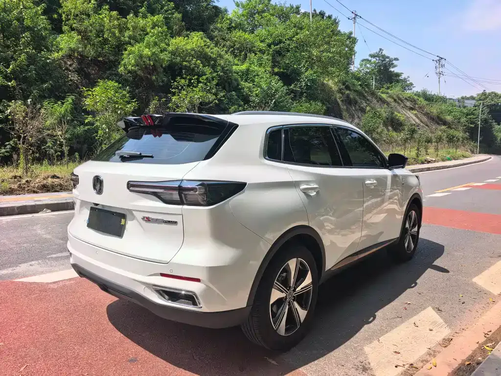 Changan CS55PLUS — фото 9