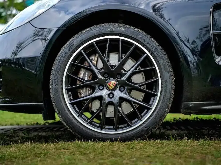 Porsche Panamera — фото 9