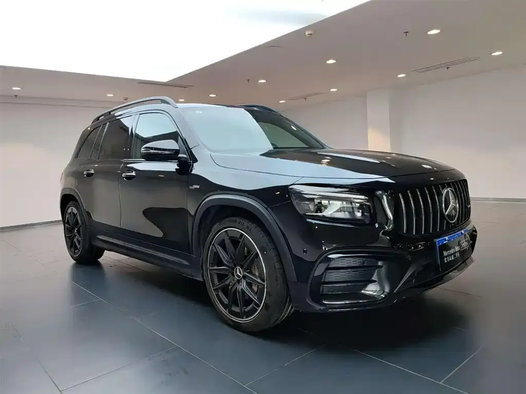 Mercedes-Benz GLB AMG — фото 4
