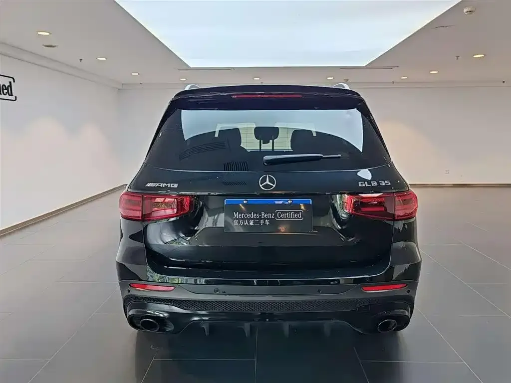 Mercedes-Benz GLB AMG — фото 2