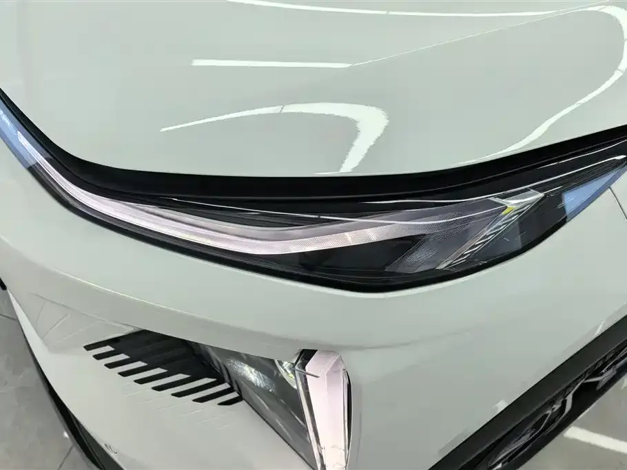 Geely Galaxy L7 — фото 2