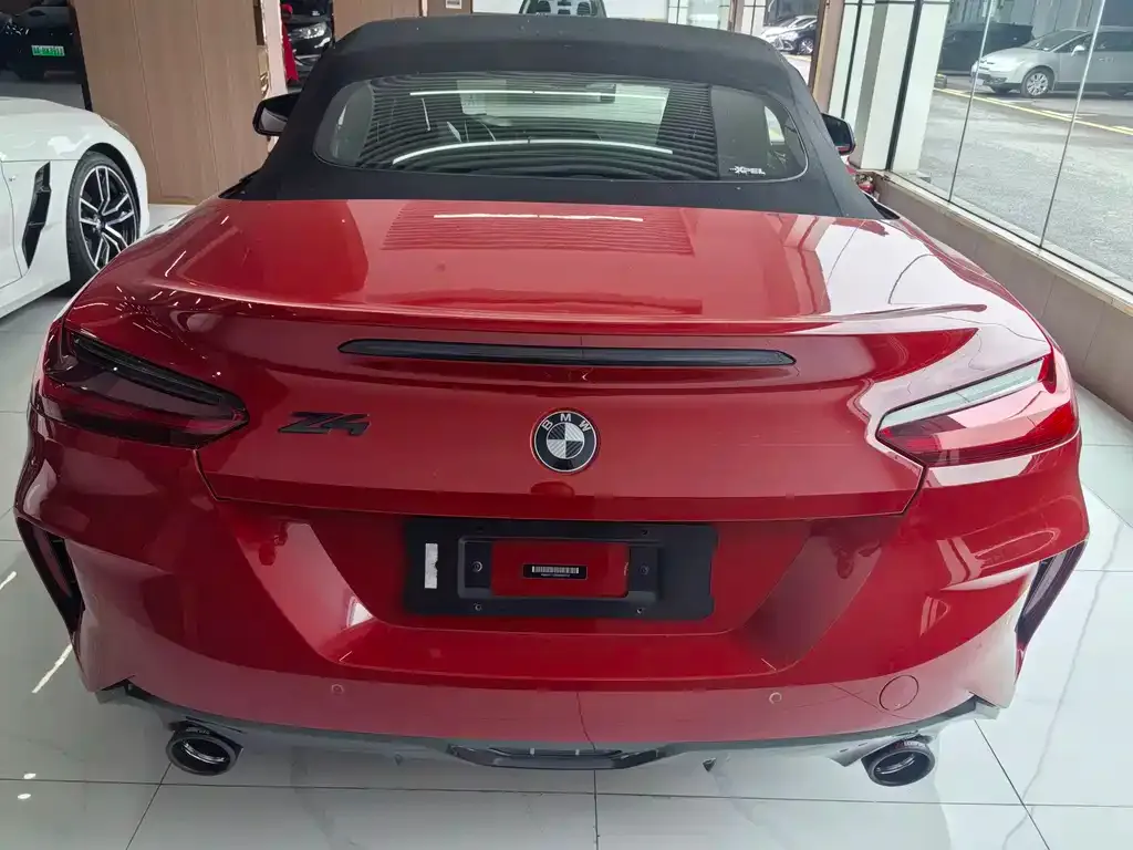 BMW Z4 — фото 10
