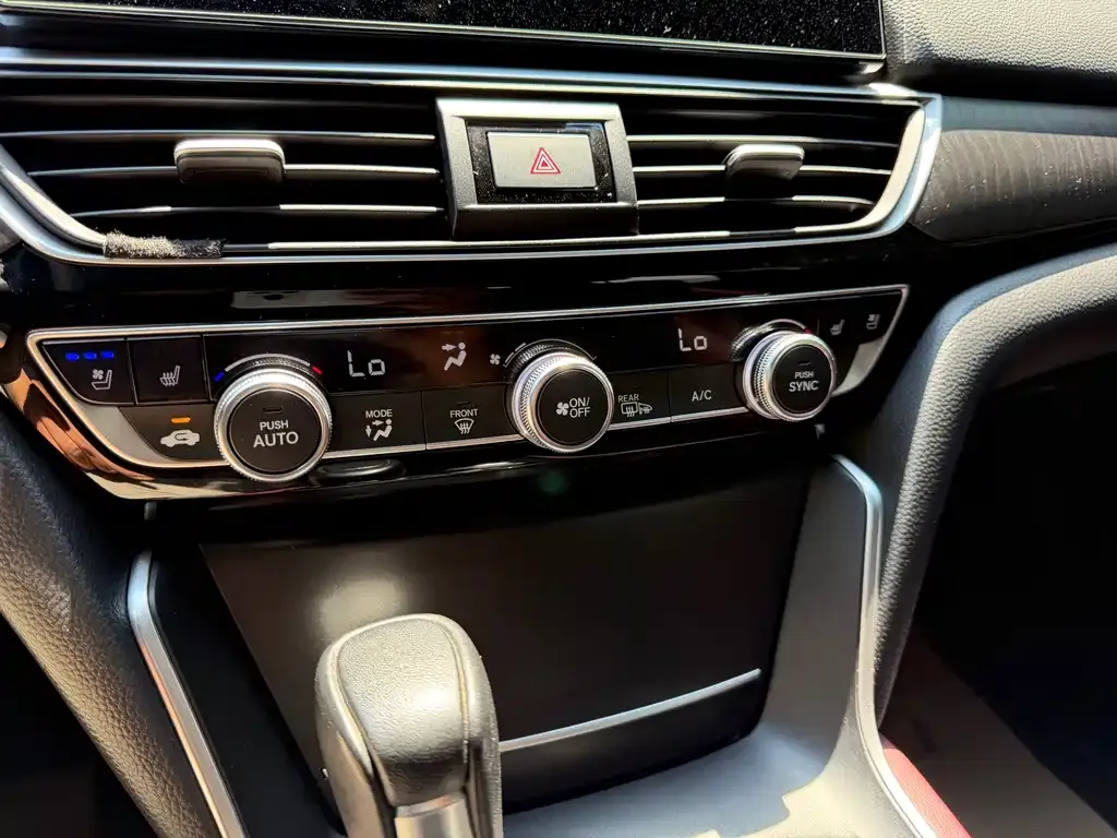 Honda Inspire — фото 9