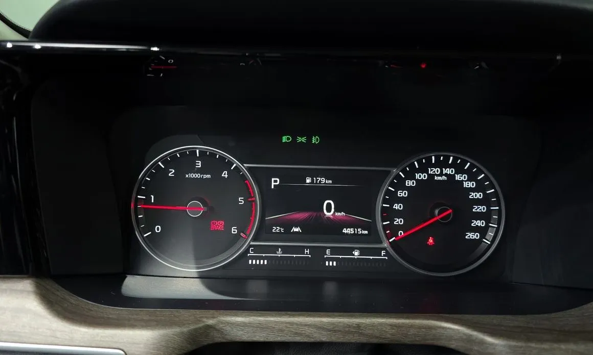 Kia Sorento — фото 2