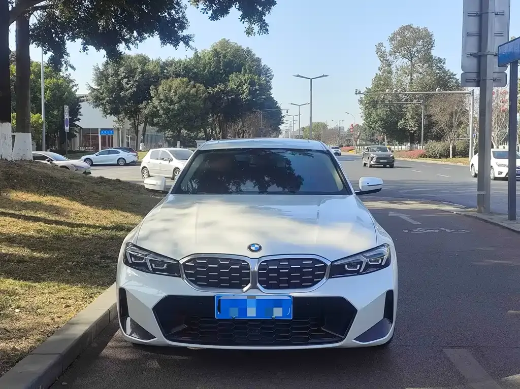 BMW 3 Series — фото 10