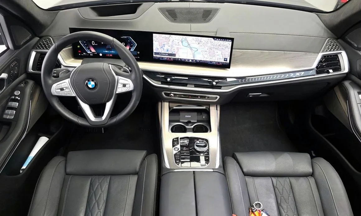 BMW X7 — фото 10