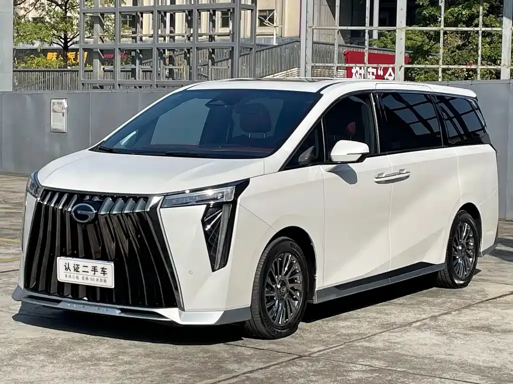 GAC Motor Trumpchi M8 — фото 10