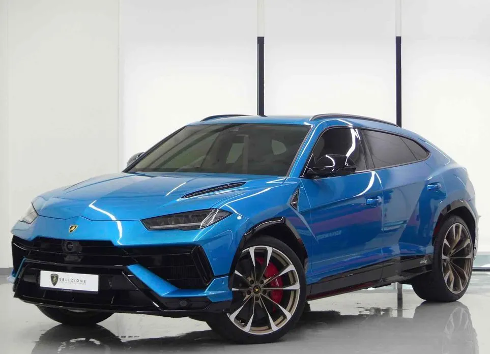 Lamborghini Urus — фото 1