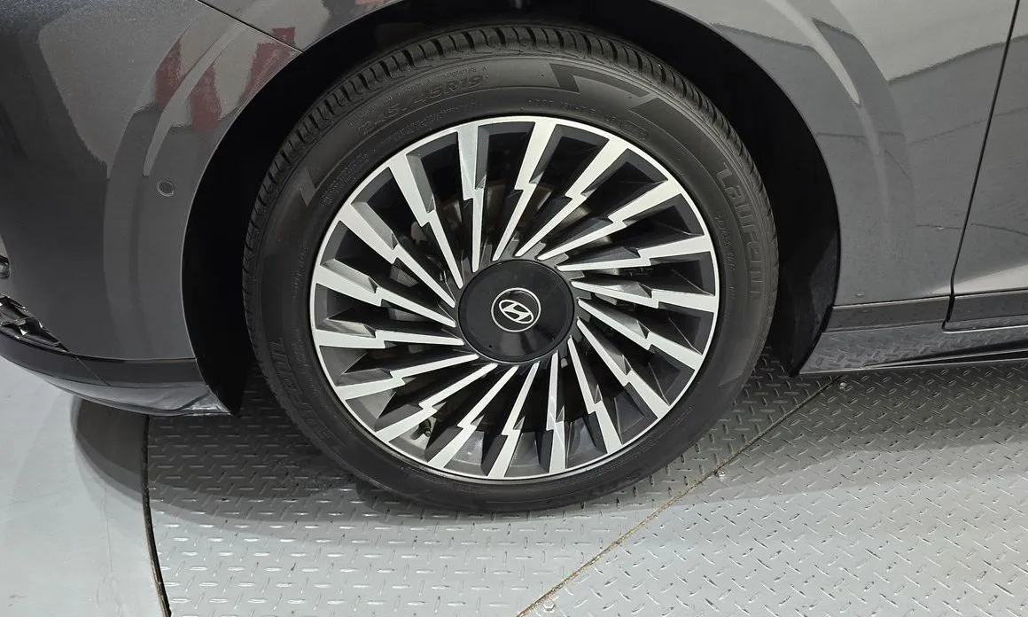 Hyundai Grandeur — фото 10
