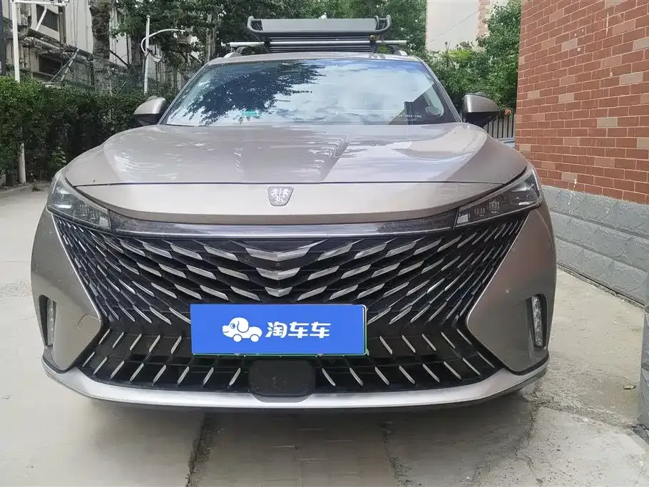Roewe RX5 New Energy — фото 10