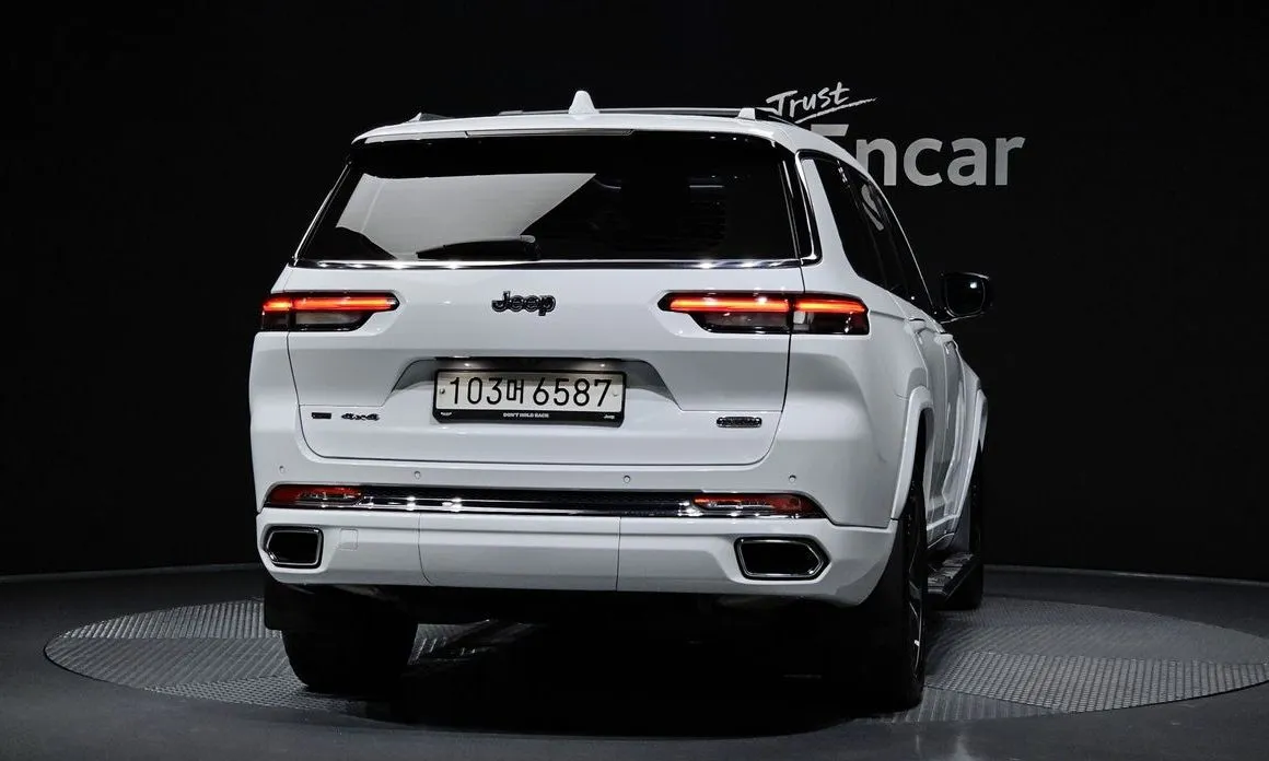 Jeep Cherokee — фото 2