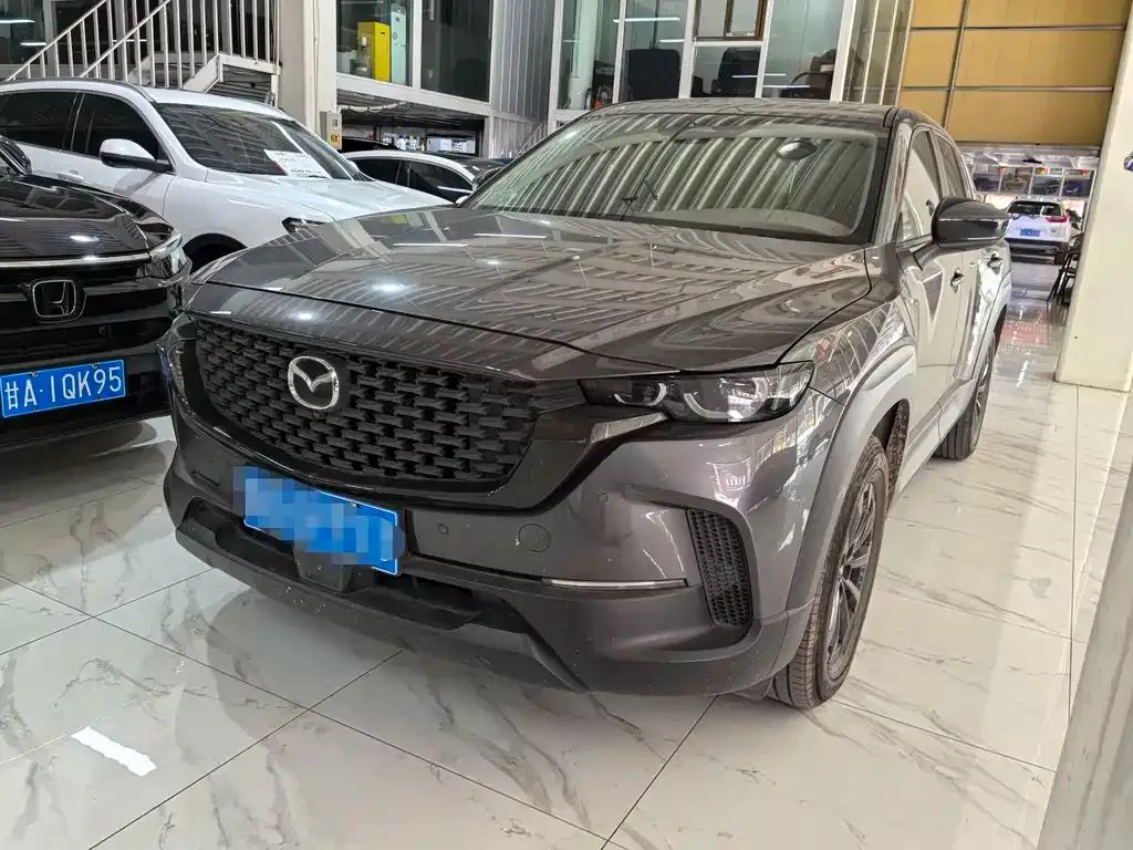 Mazda CX-50 — фото 1