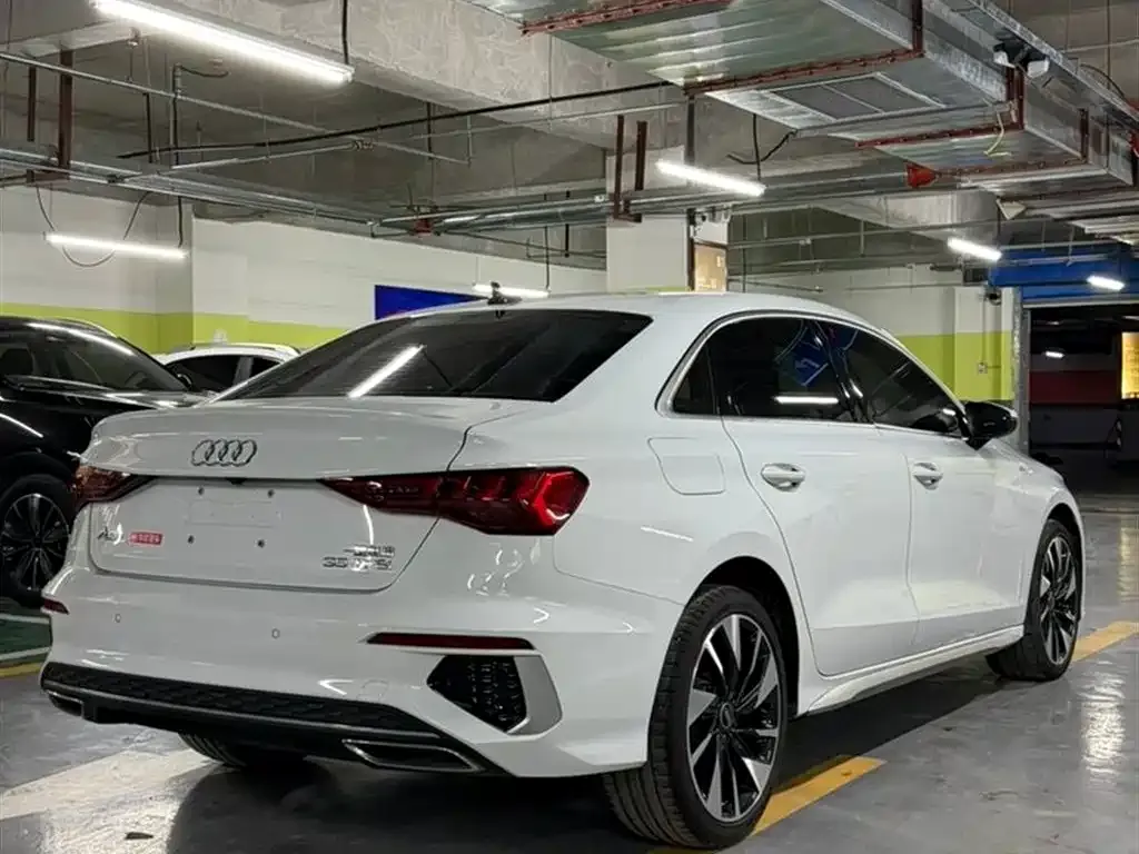 Audi A3 — фото 2