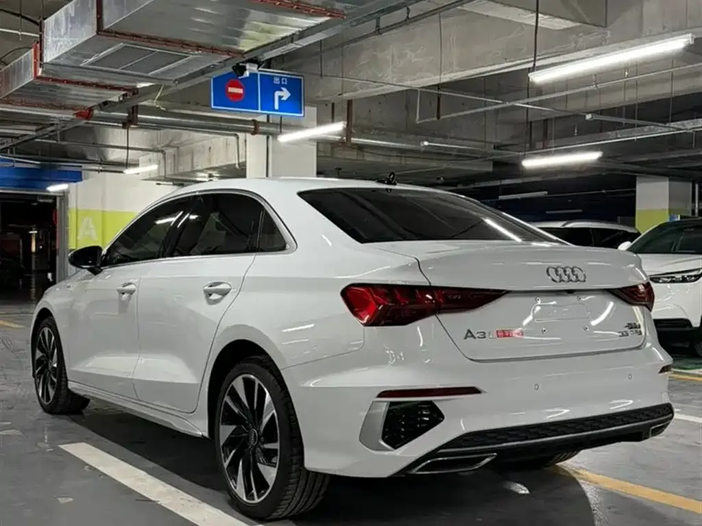 Audi A3 — фото 3