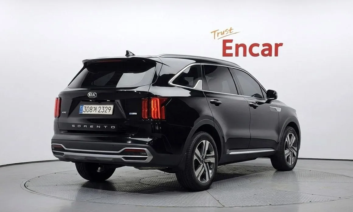 Kia Sorento — фото 3